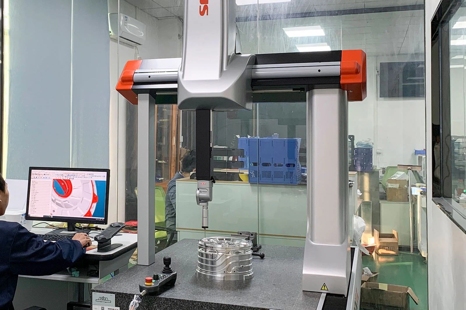 CNC Machining Service Team of Engineers and Machinists CNC Machining Service Team of Engineers and Machinists
